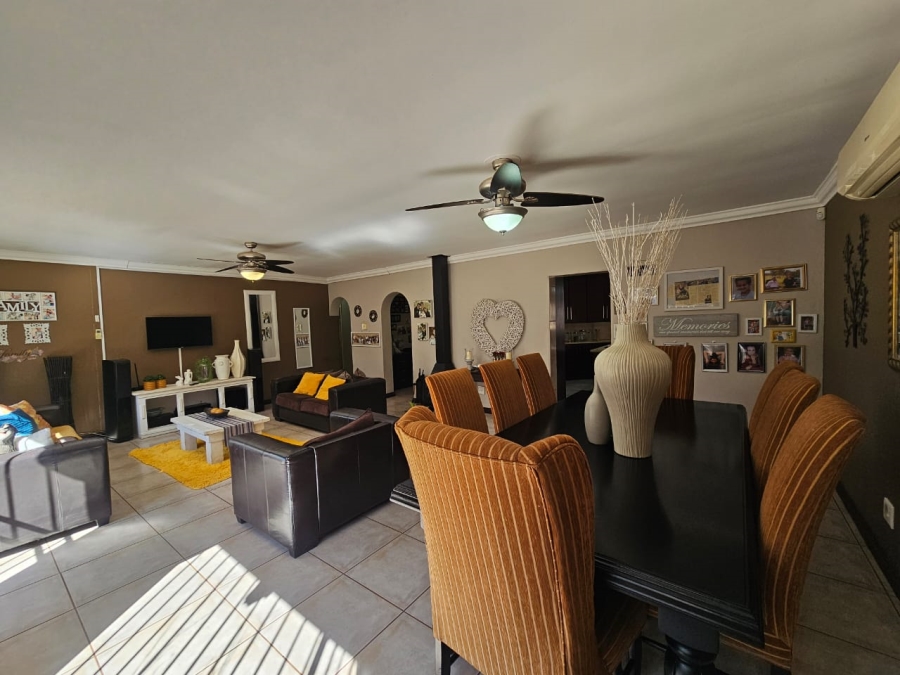 4 Bedroom Property for Sale in Jan Cillierspark Free State